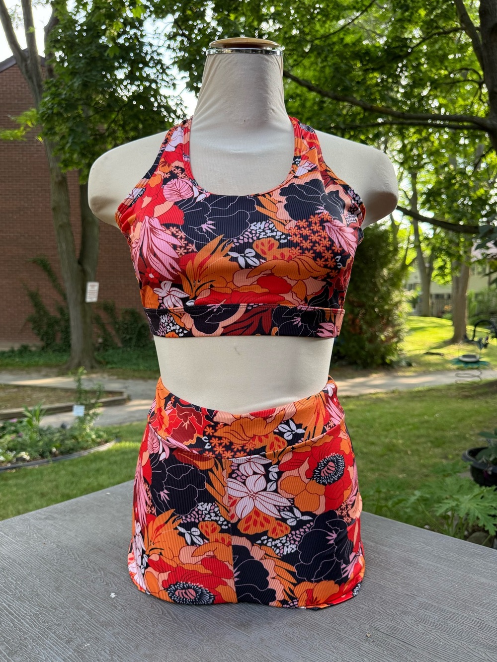 SHEIN Red Orange Pink Floral Active Set